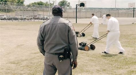 TDCJ correctional officers burning out in Texas heat